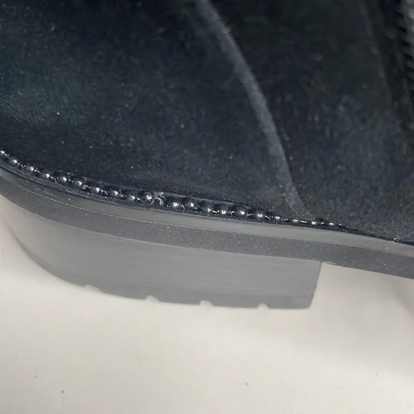 Vaneli M black suede leather kiltie ankle boot with silver toned studs, size 8N - Picture 11 of 11